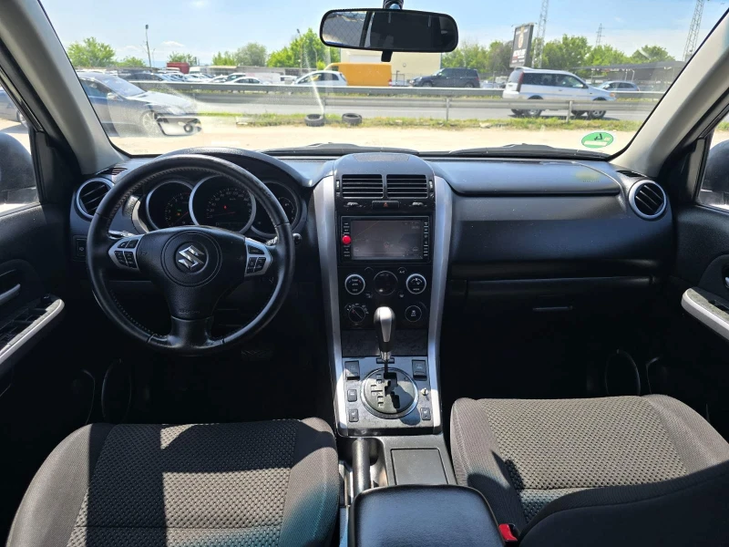 Suzuki Grand vitara 4X4 БЕНЗИН АВТОМАТИК НАВИГАЦИЯ КАМЕРА АВТОПИЛОТ , снимка 10 - Автомобили и джипове - 50880064