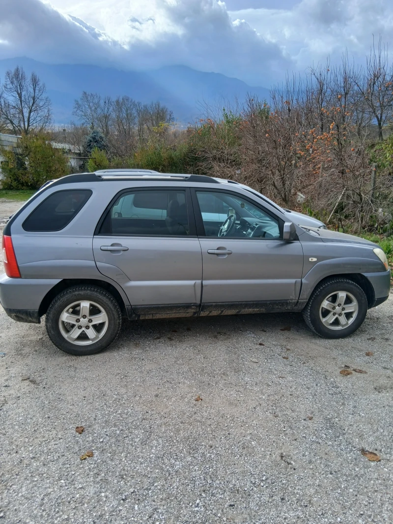 Kia Sportage, снимка 7 - Автомобили и джипове - 52548520