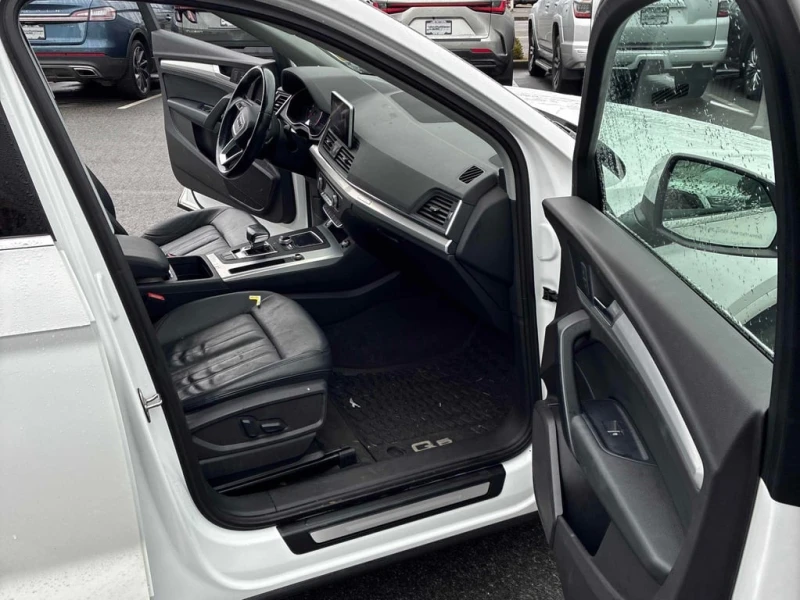 Audi Q5 * Progressiv * CARFAX * ФИНАНСИРАНЕ, снимка 11 - Автомобили и джипове - 52767941