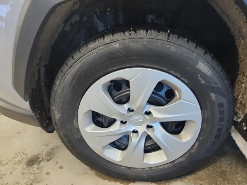 Toyota Rav4 * LE * CARFAX * , снимка 6 - Автомобили и джипове - 53012001