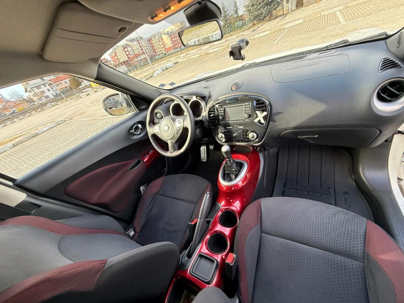 Nissan Juke, снимка 9 - Автомобили и джипове - 53575316