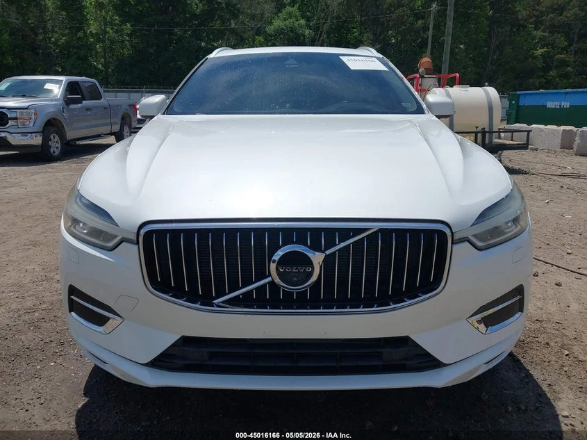 Volvo XC60 2.0l T6 Inscription, снимка 12 - Автомобили и джипове - 54860737