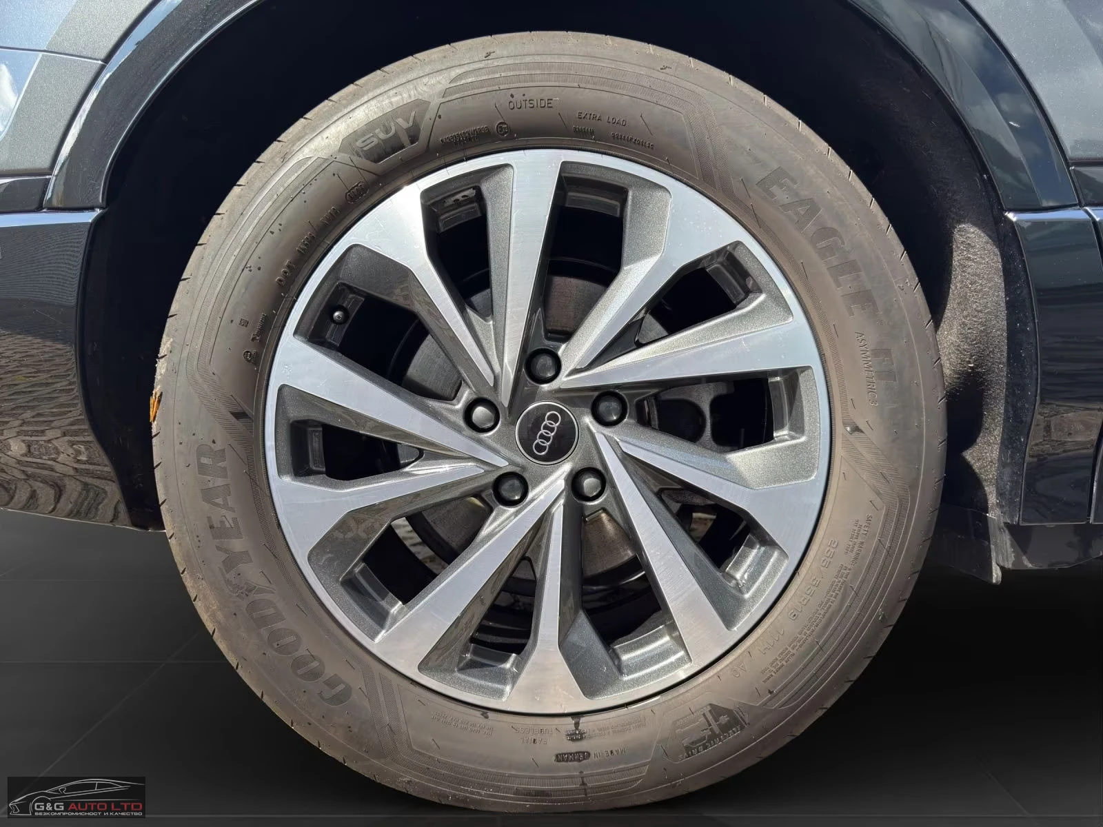 Audi Q6 E-TRON/S-LINE/252HP/MATRIX/B&K/552z, снимка 5 - Автомобили и джипове - 55189333