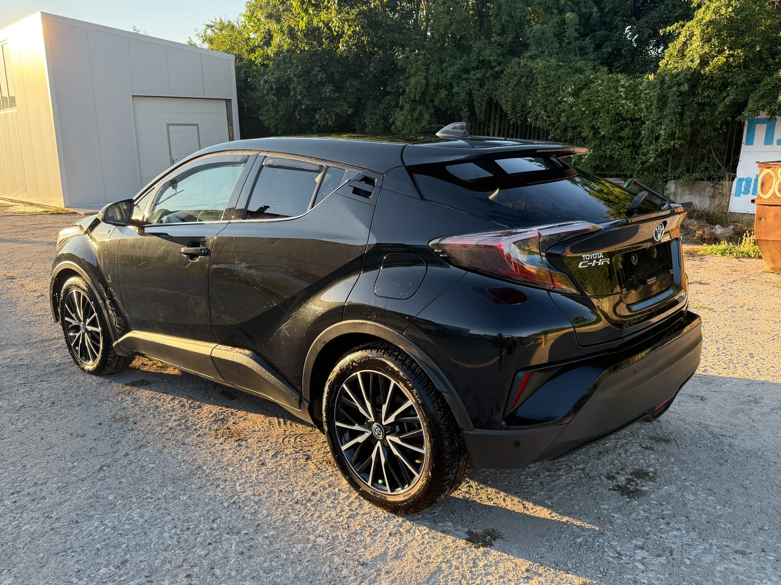 Toyota C-HR 1.8 HYBRID | Mobile.bg � ����������� 8