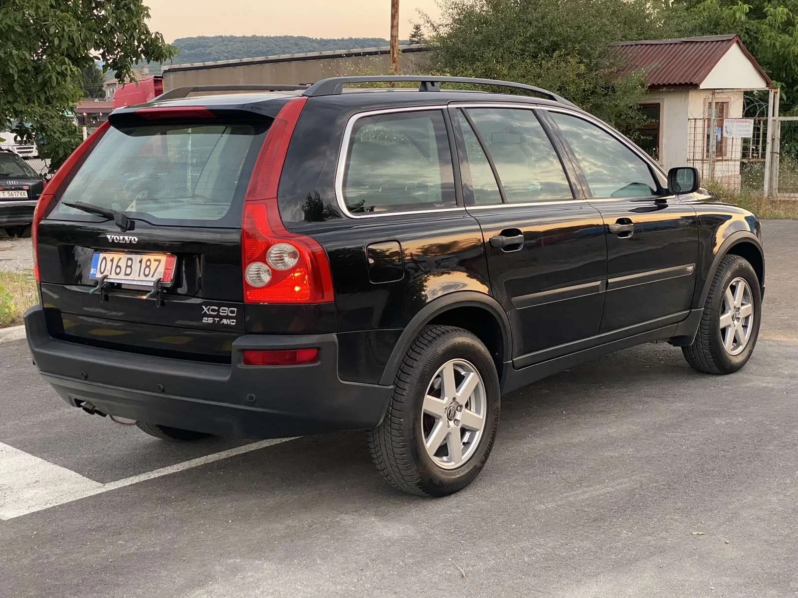 Volvo Xc90 2, 5 T/7 места, снимка 3 - Автомобили и джипове - 55533353