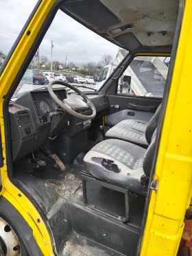 Iveco 35-8 Самосвал, снимка 9