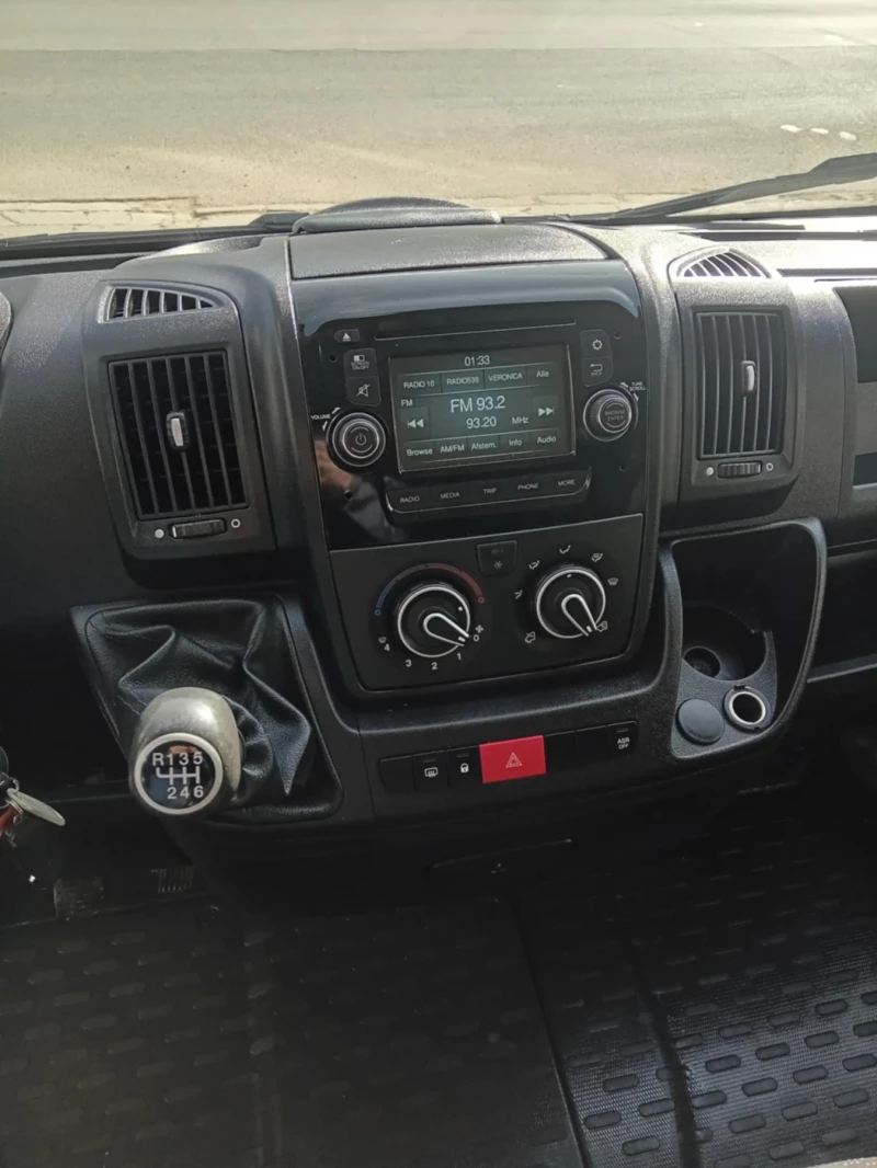 Peugeot Boxer 2.2HDI, снимка 11 - Бусове и автобуси - 49507862