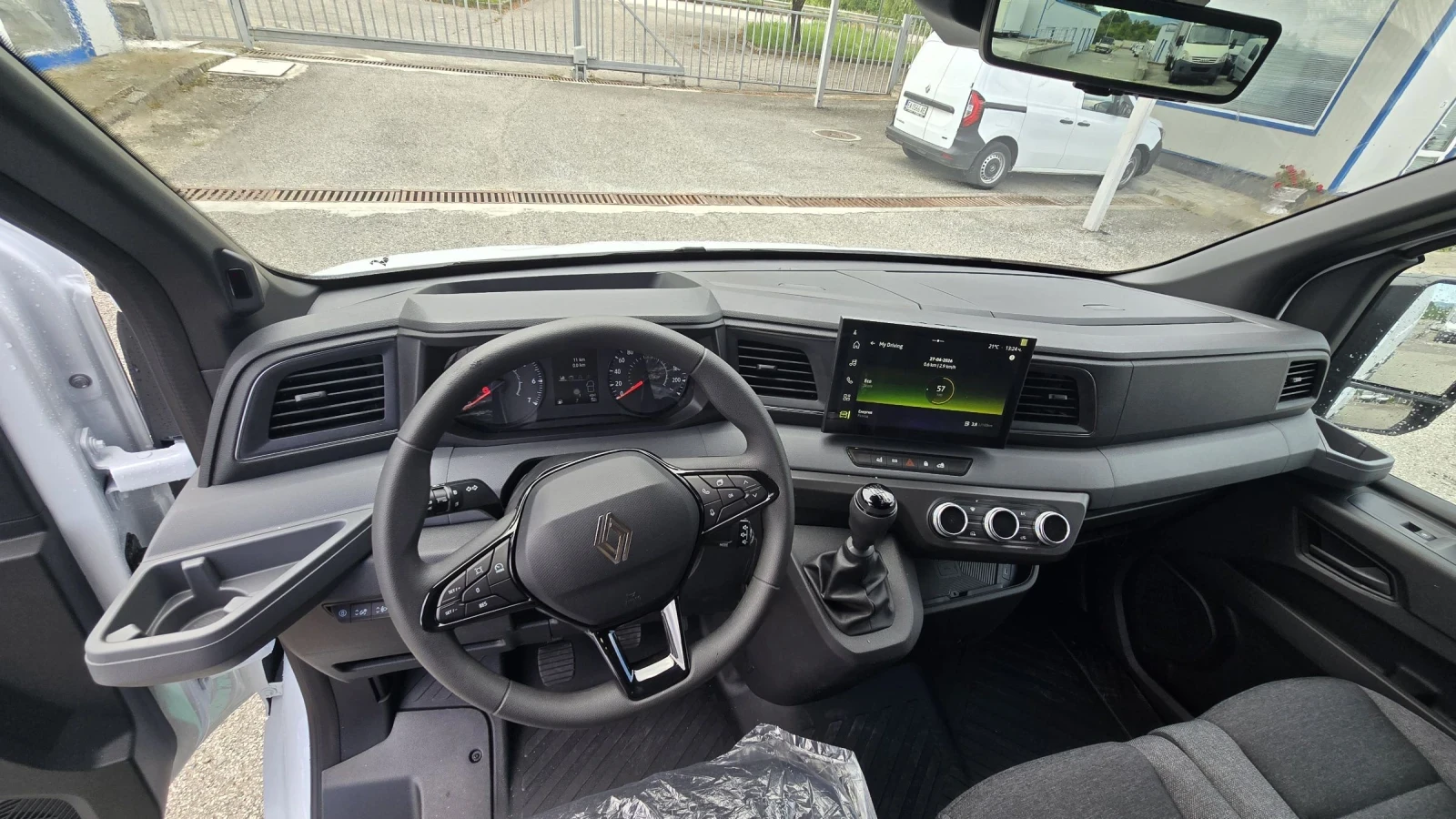 Renault Master, снимка 9 - Бусове и автобуси - 54828411
