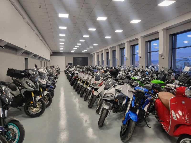 Kymco Downtown 350ie, ABS, 2016г., снимка 14 - Мотоциклети и мототехника - 52040260