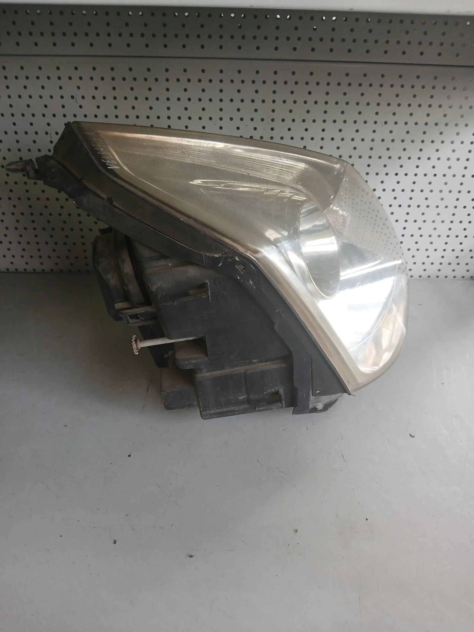 82000-14358 фар десен Renault Vel Satis, снимка 4 - Части - 55392908