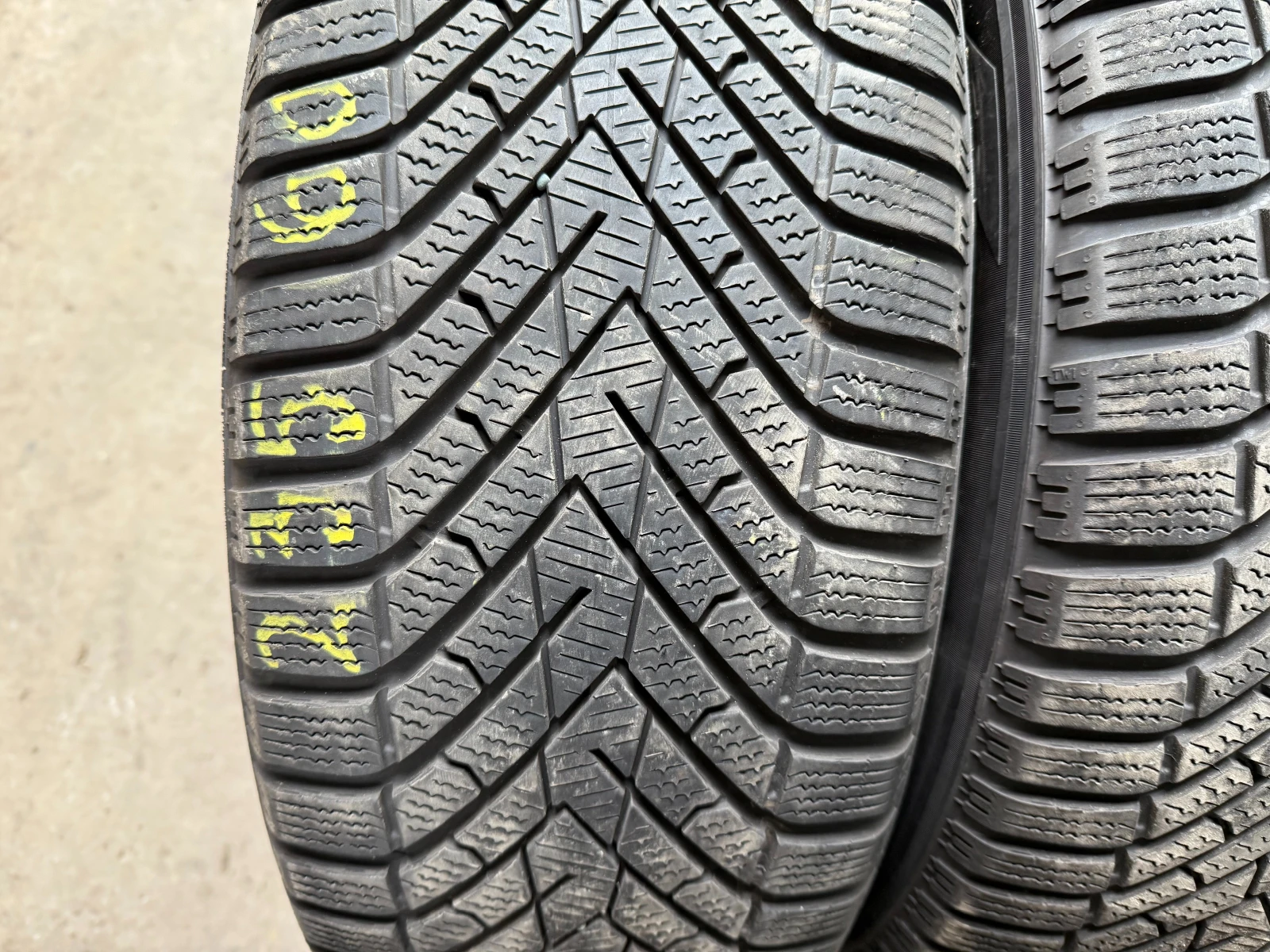  235/60R18 | Mobile.bg   2