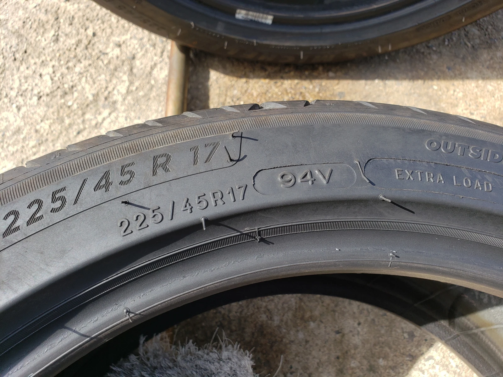 Гуми Летни 225/45R17, снимка 6 - Гуми и джанти - 53808027