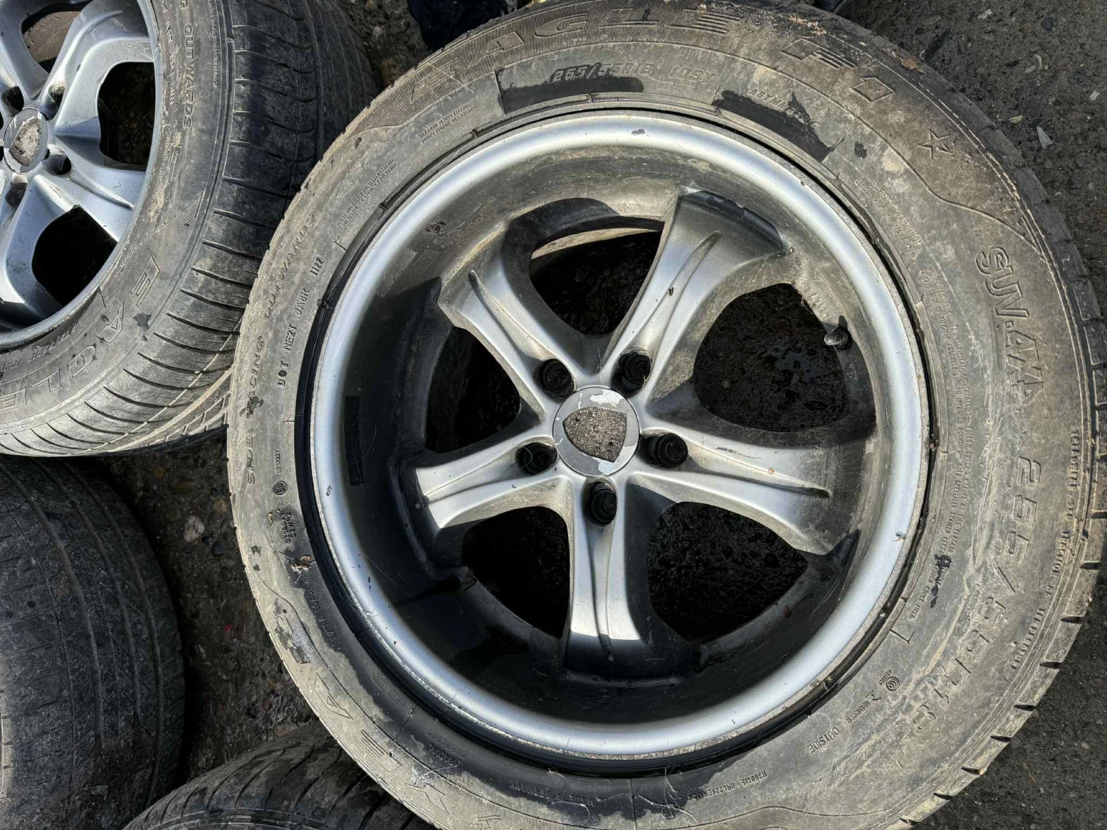 Гуми с джанти Goodyear 255/55R18, снимка 3 - Гуми и джанти - 54862625