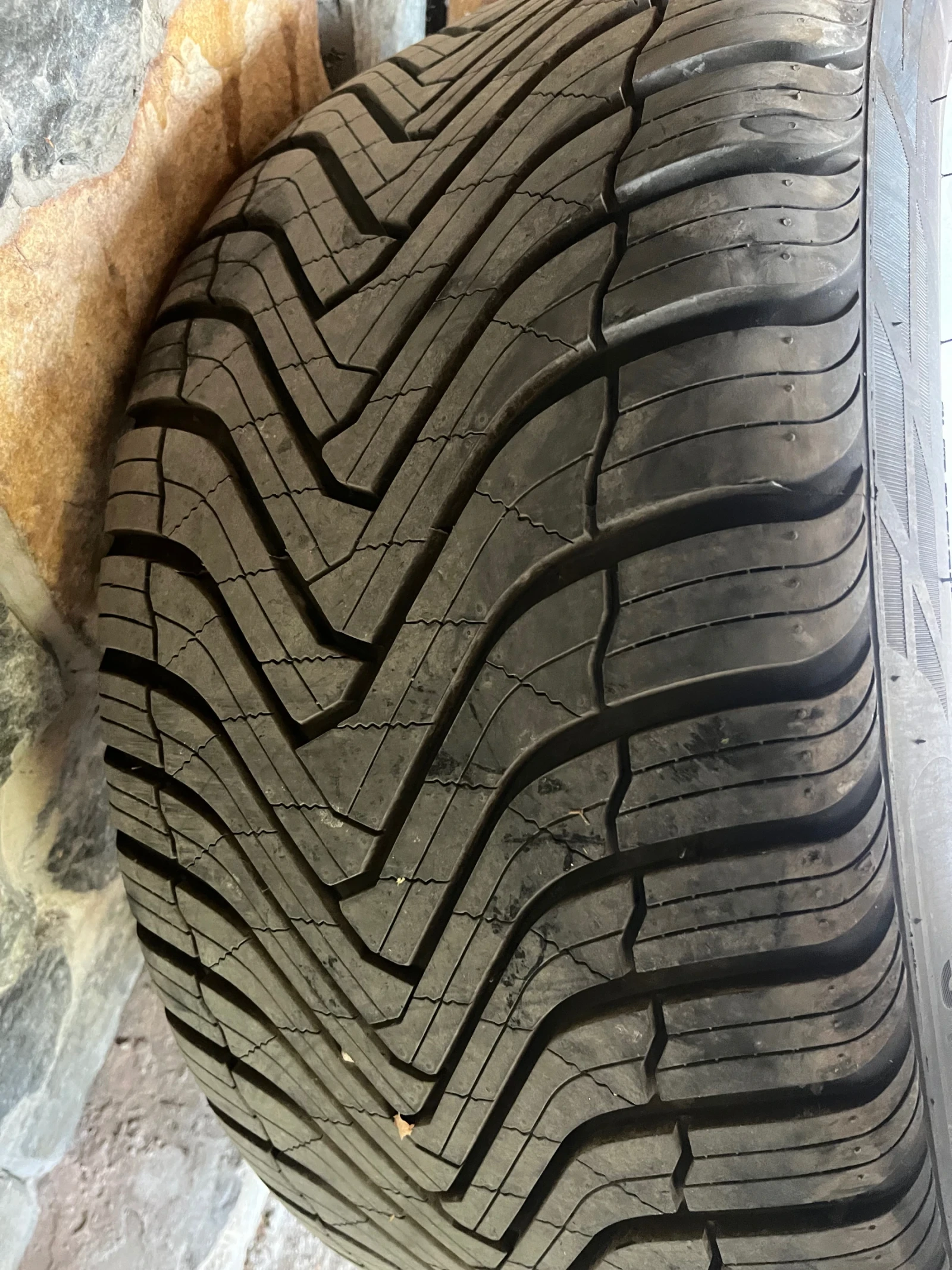 ���� � ������ 275/40R12 �� BMW X6 | Mobile.bg � ����������� 12