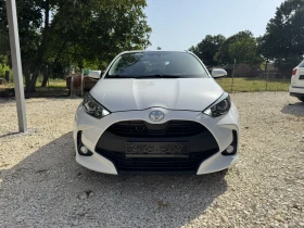 Toyota Yaris 1.5i Ръчни скорости/Мултимедия, снимка 8