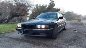     BMW 740 4.4