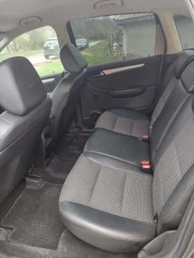 Mercedes-Benz B 180 - 3300 € / 6454.24 лв. - 54030232 8