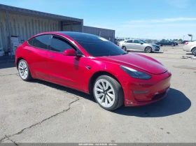 ������ Tesla Model 3