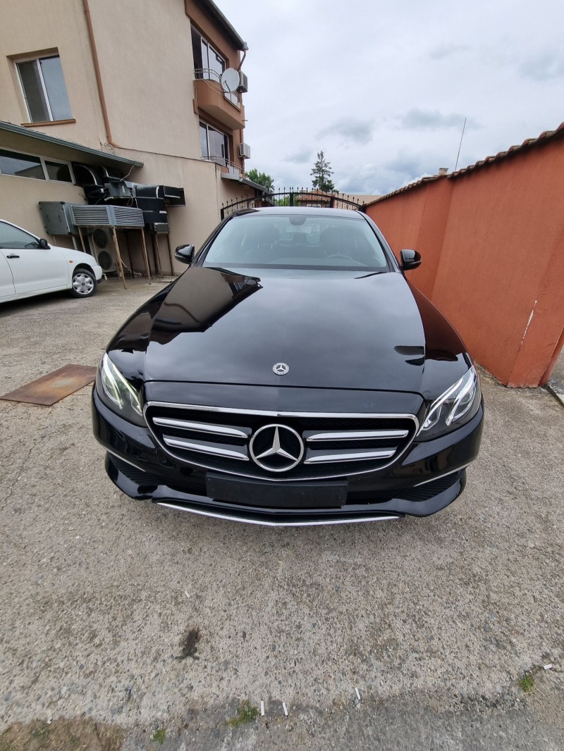 Mercedes-Benz E 220 DIGITAL, снимка 14 - Автомобили и джипове - 45752903