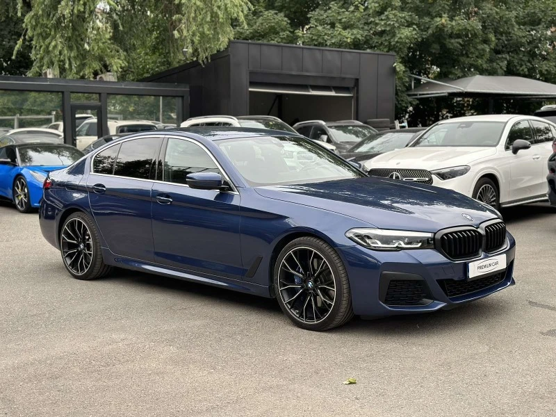 BMW 545 e Plug In Hybrid X Drive M Mackage, снимка 5 - Автомобили и джипове - 46378157