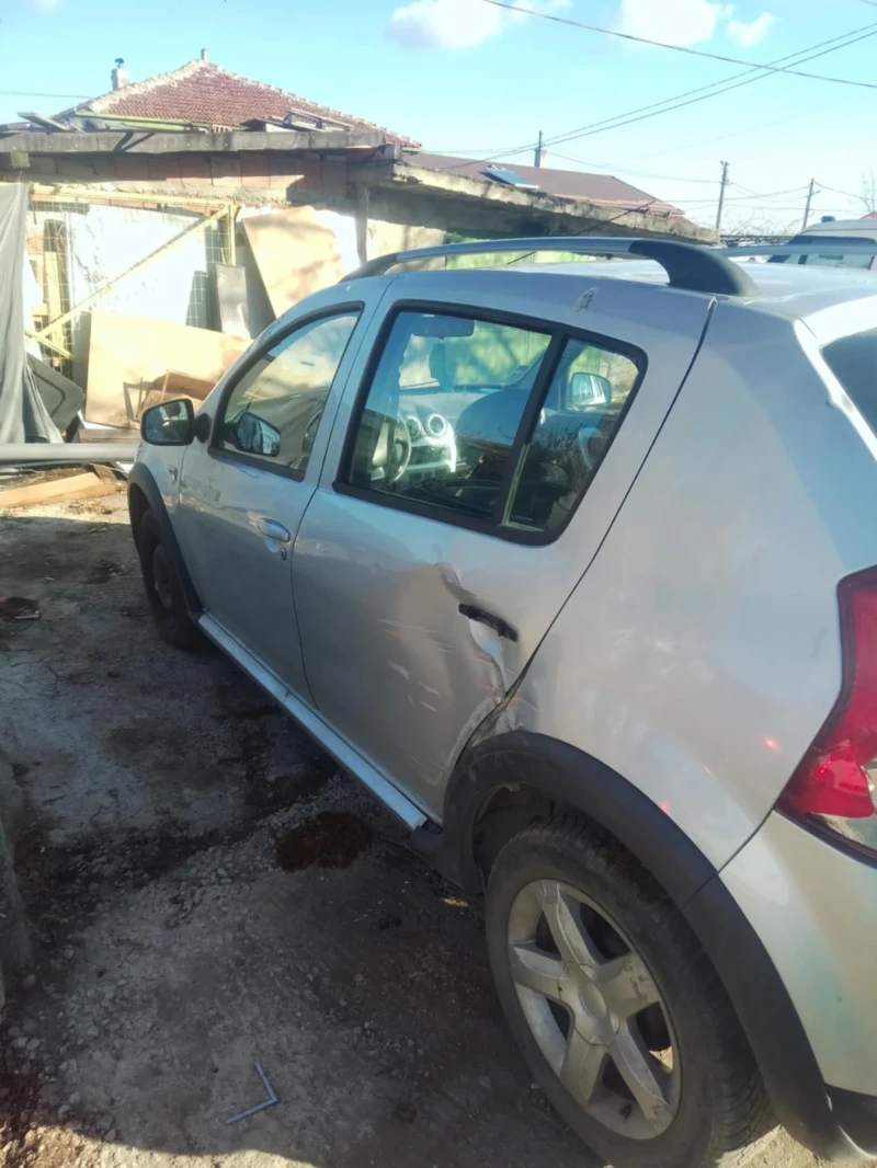 Dacia Sandero 4, снимка 5 - Автомобили и джипове - 48464471