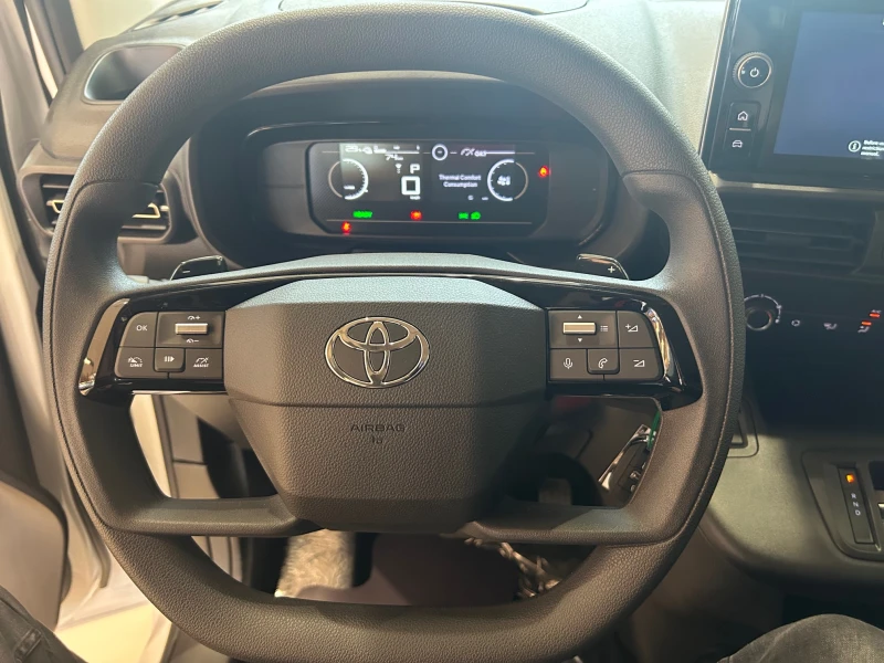 Toyota Proace City EV CREW CAB, снимка 11 - Автомобили и джипове - 52290546