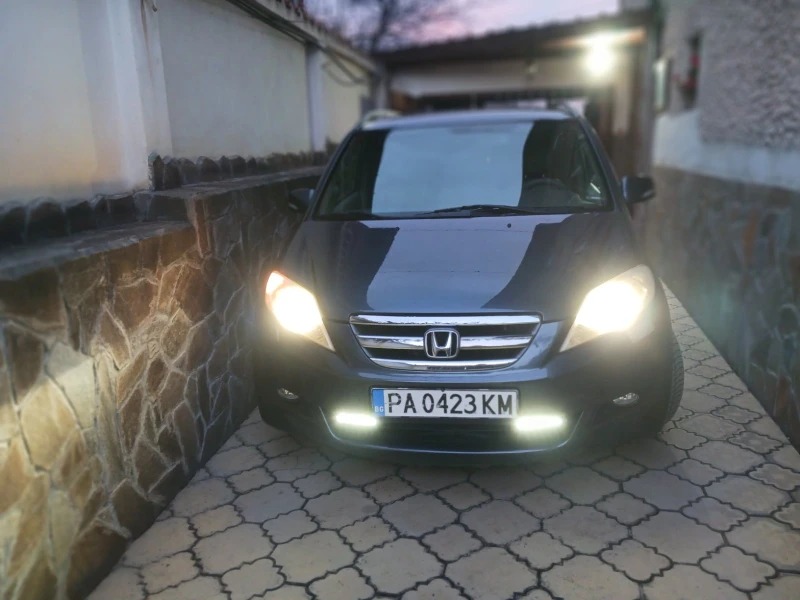 Honda Fr-v 2.2 i-CTDi, снимка 6 - Автомобили и джипове - 52484601