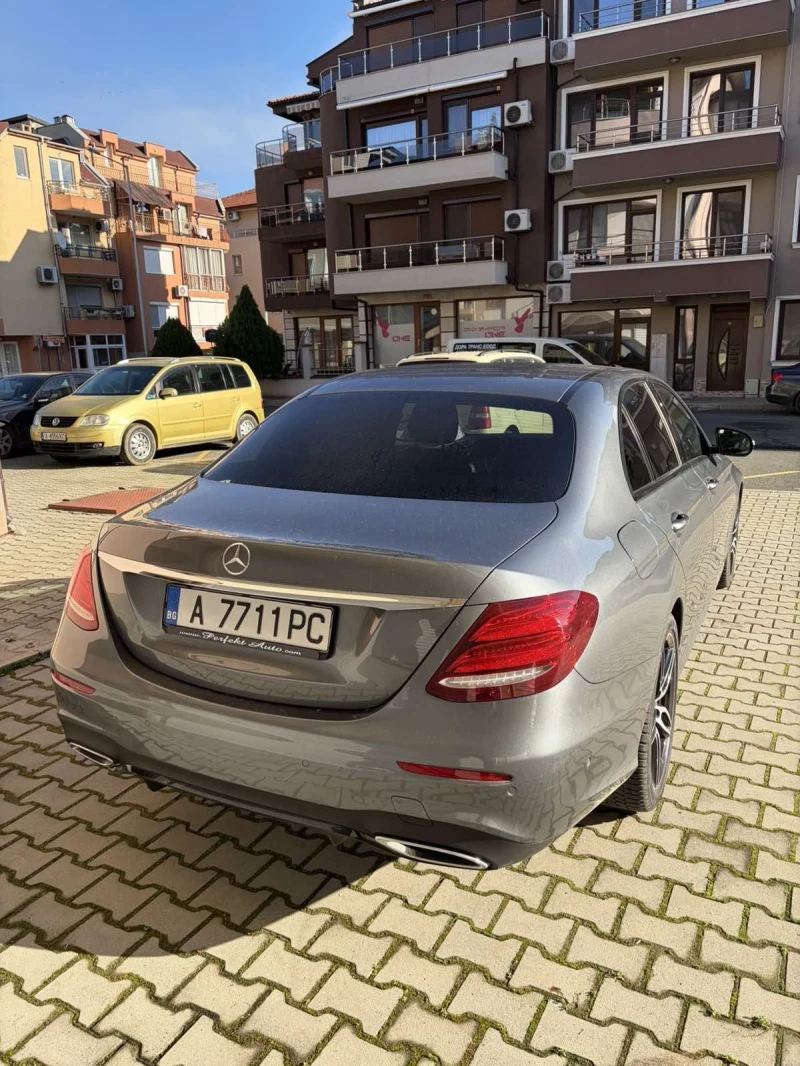 Mercedes-Benz E 220 Mercedes-Benz 220d 4matic 9G , снимка 3 - Автомобили и джипове - 52752697