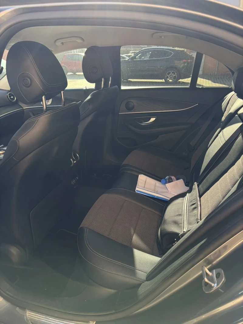 Mercedes-Benz E 220 Mercedes-Benz 220d 4matic 9G , снимка 8 - Автомобили и джипове - 52752697