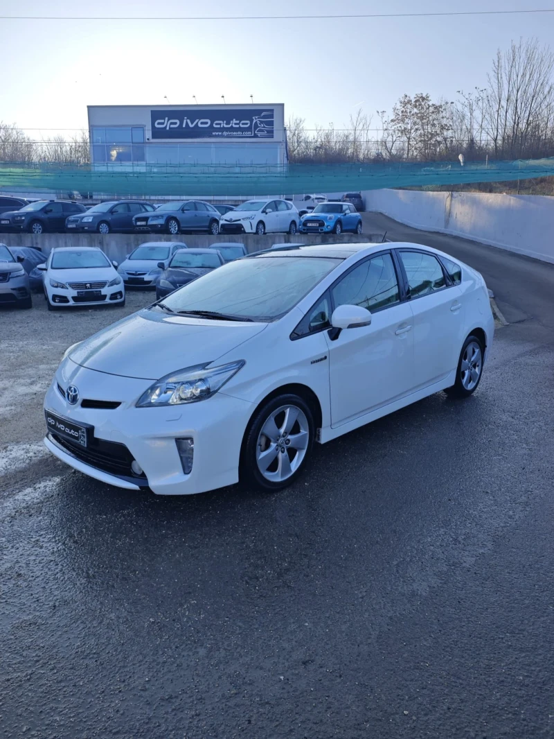 Toyota Prius ХИБРИД* ПАНОРАМА* ЛЕД* НАВИ* ГАРАНЦИЯ, снимка 15 - Автомобили и джипове - 52849567