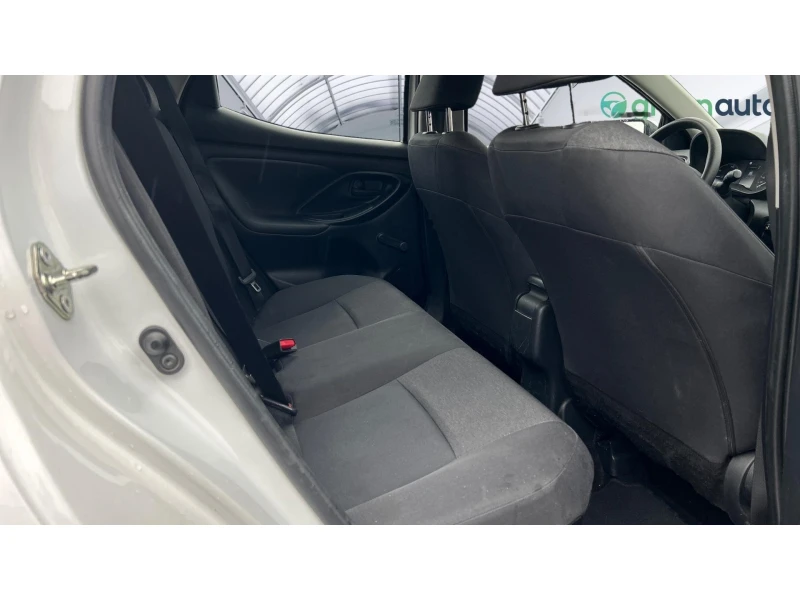 Toyota Yaris 1.5 HSD, Месечна вноска от 170  , снимка 10 - Автомобили и джипове - 53095104