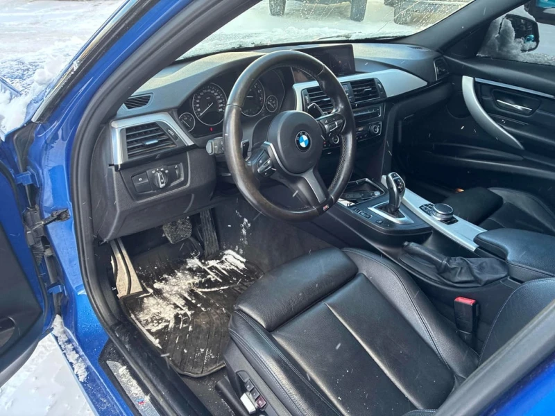 BMW 330 * xDrive * CARFAX * М ПАКЕТ * ПОДГРЕВИ, снимка 5 - Автомобили и джипове - 53308420