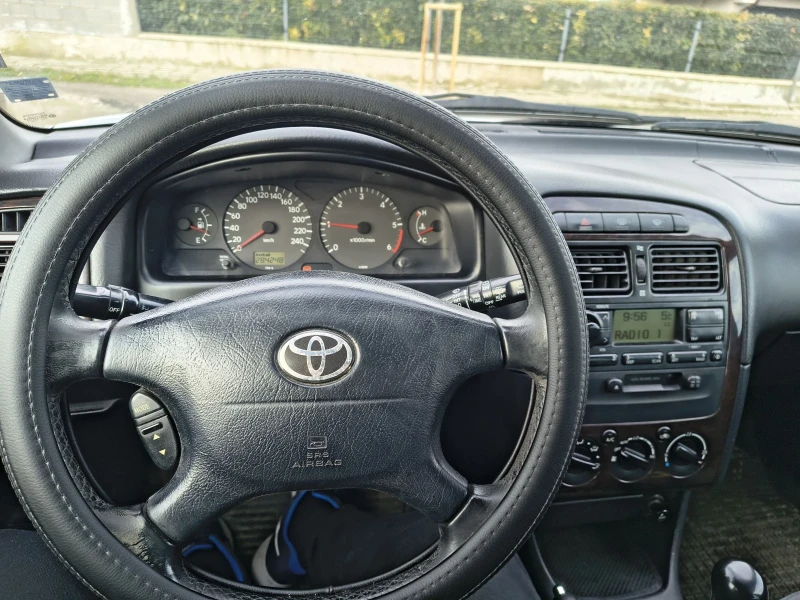 Toyota Avensis, снимка 10 - Автомобили и джипове - 53560409