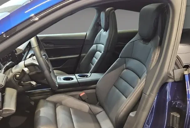 Porsche Taycan 4 Black Edition = NEW = Гаранция, снимка 8 - Автомобили и джипове - 53524365