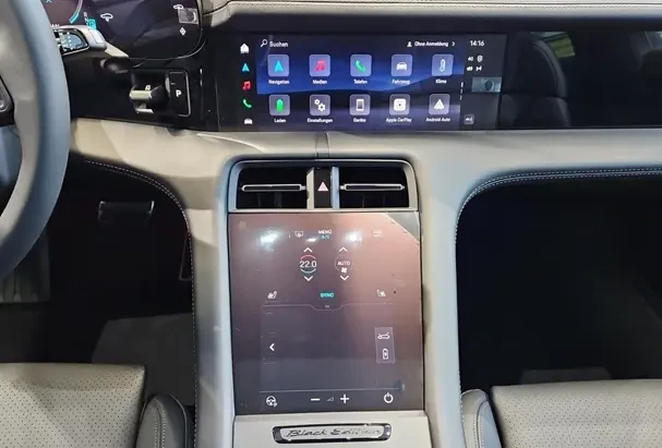 Porsche Taycan 4 Black Edition = NEW = Гаранция, снимка 13 - Автомобили и джипове - 53524365