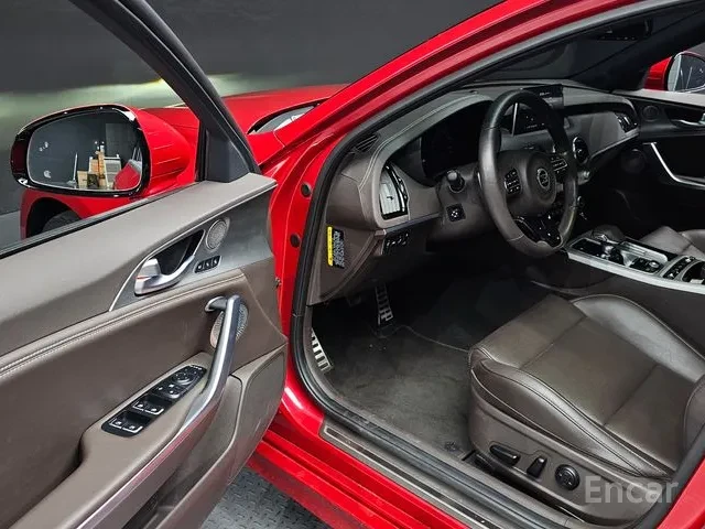 Kia Stinger 2.0 Turbo, снимка 7 - Автомобили и джипове - 55682203