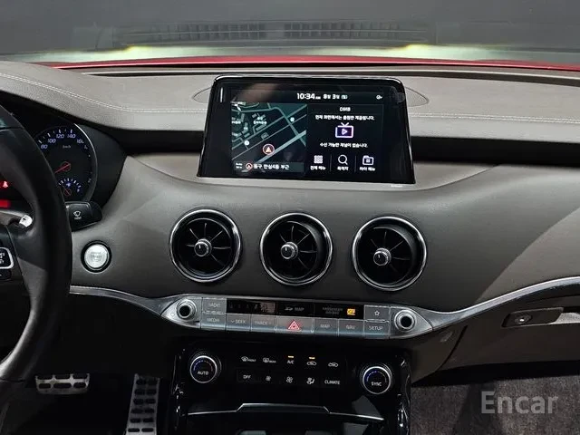 Kia Stinger 2.0 Turbo, снимка 9 - Автомобили и джипове - 55682203