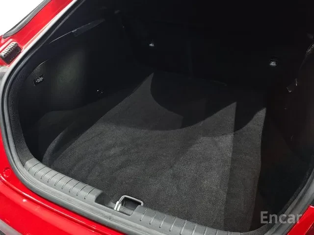 Kia Stinger 2.0 Turbo, снимка 14 - Автомобили и джипове - 55682203