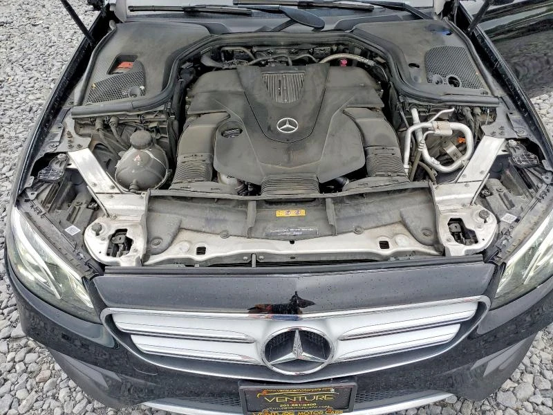 Mercedes-Benz E 400 4Matic | AMG-Пакет | Burmester | Ambient, снимка 7 - Автомобили и джипове - 55788643