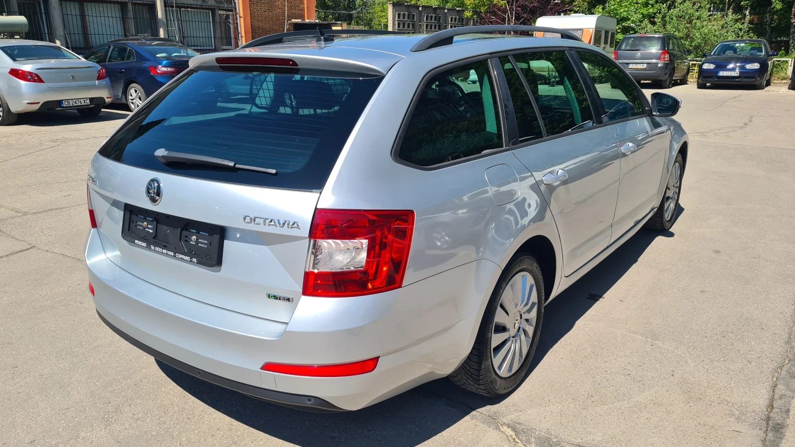 Skoda Octavia G-TEC - изображение 5