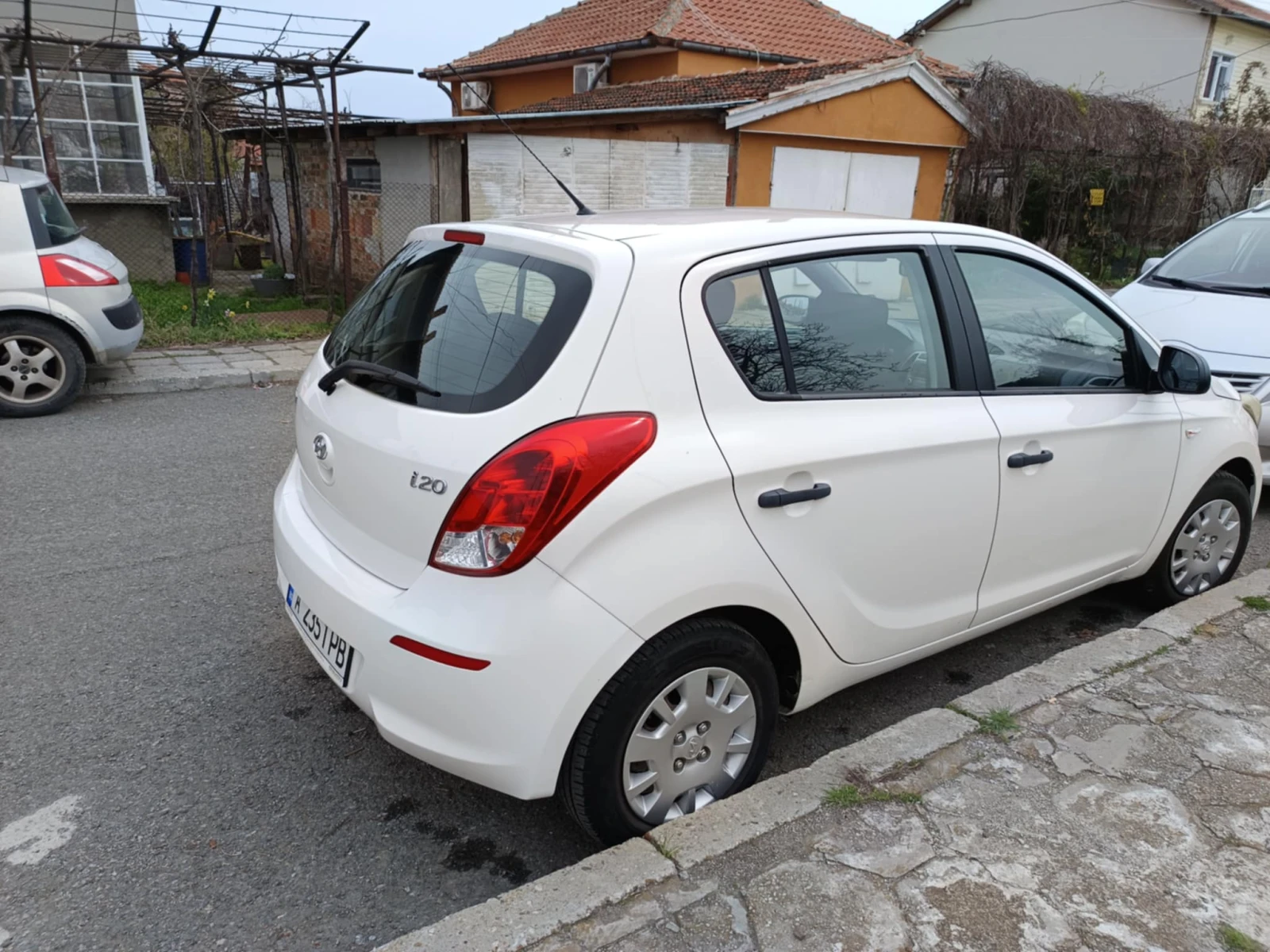 Hyundai I20  - изображение 4