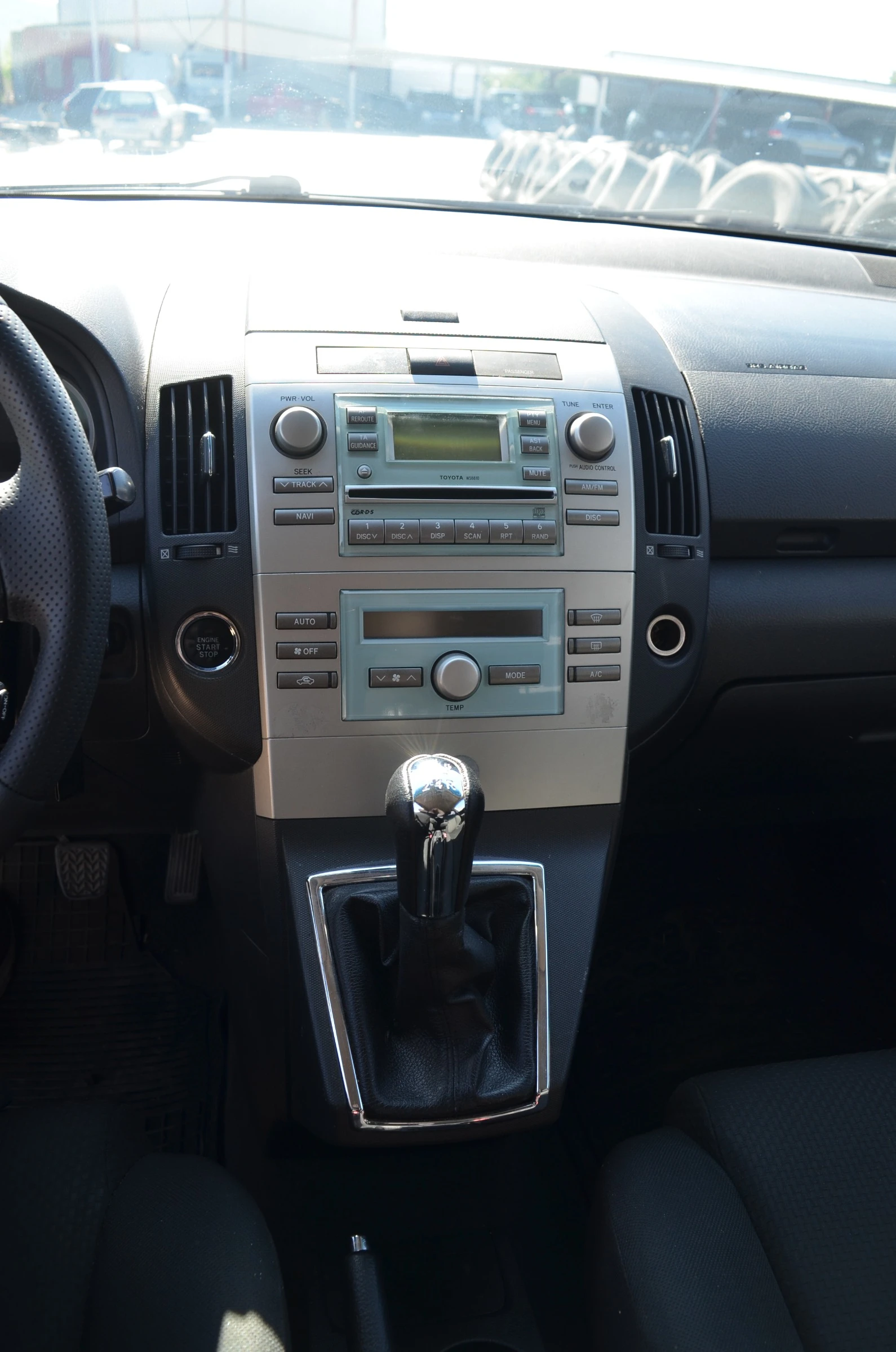 Toyota Corolla verso 2.0 D4D - изображение 5