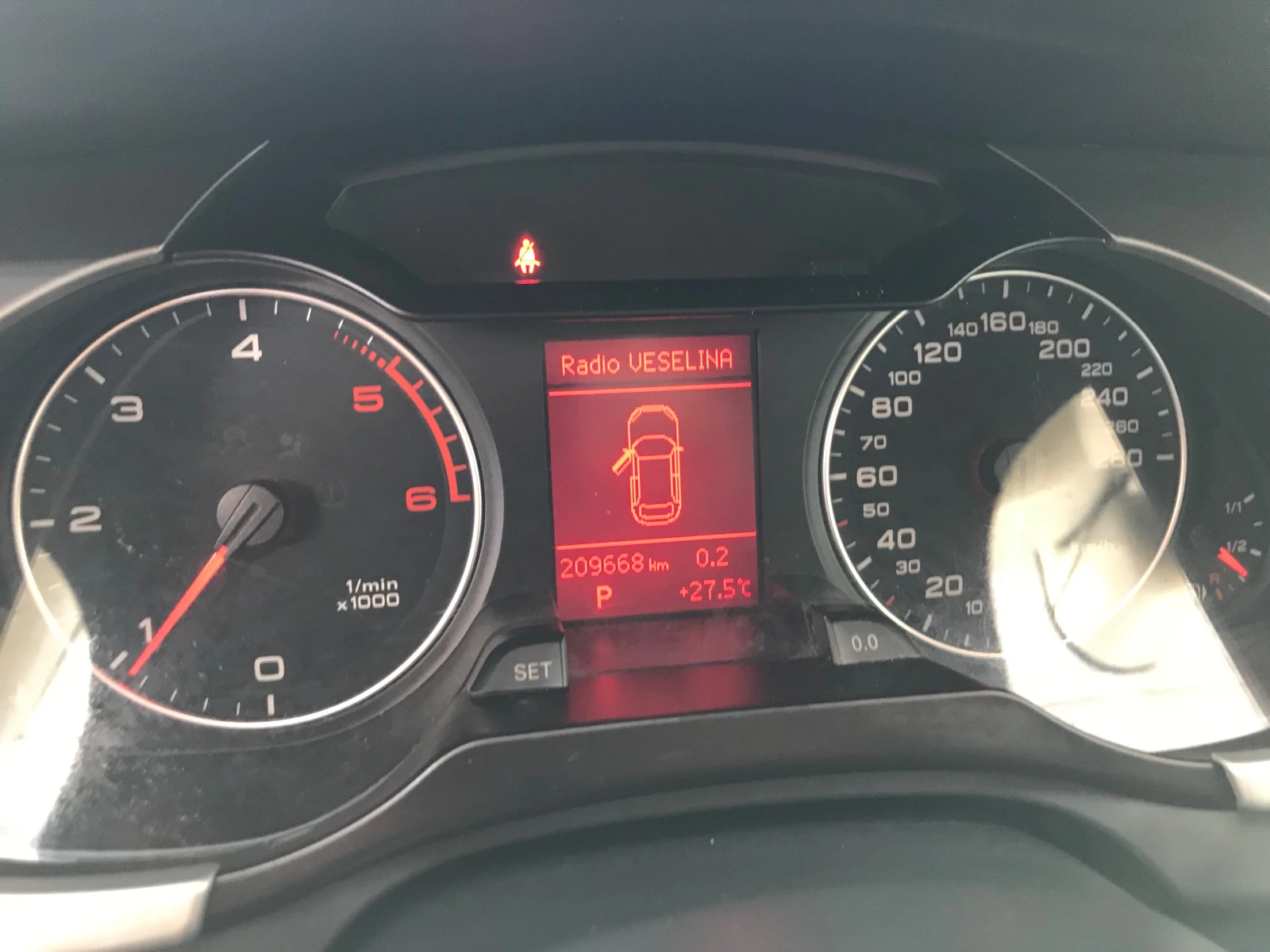 Audi A4 2, 0tdi.140k. - изображение 9