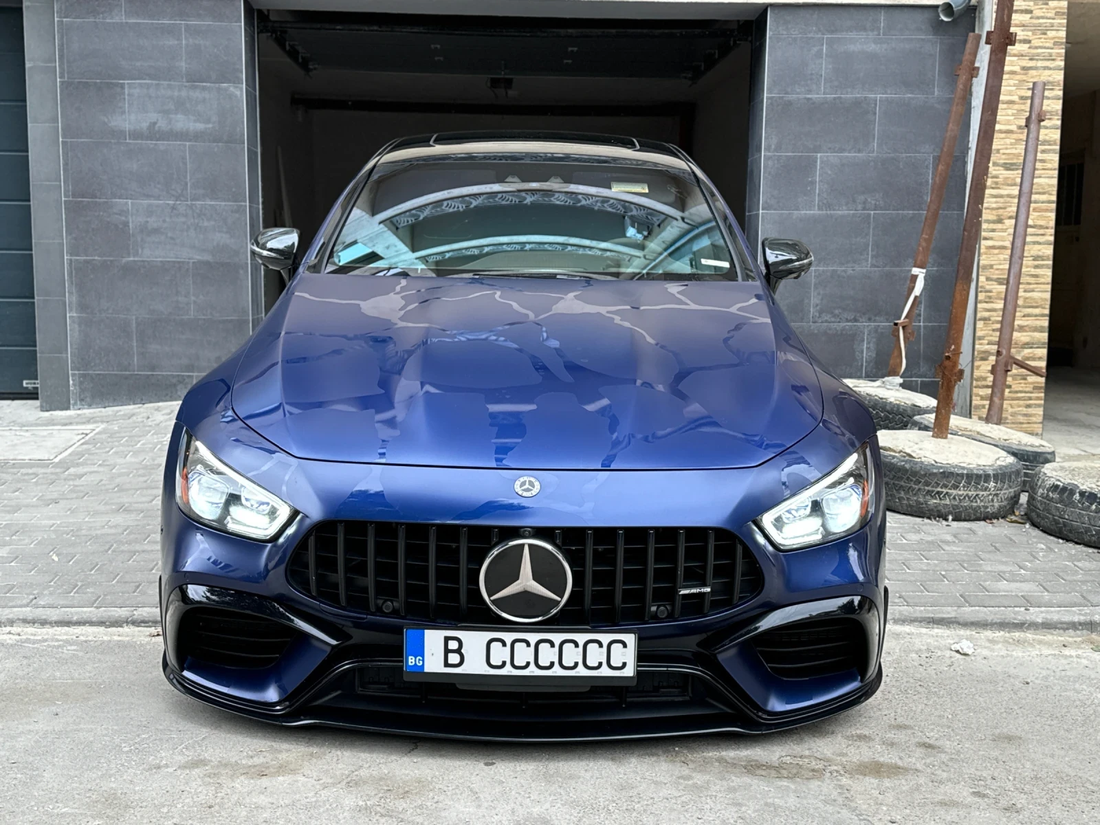Mercedes-Benz AMG GT 63 S 4MATIC + 4DOOR /639к.с./11 000км/Обслужен - изображение 2