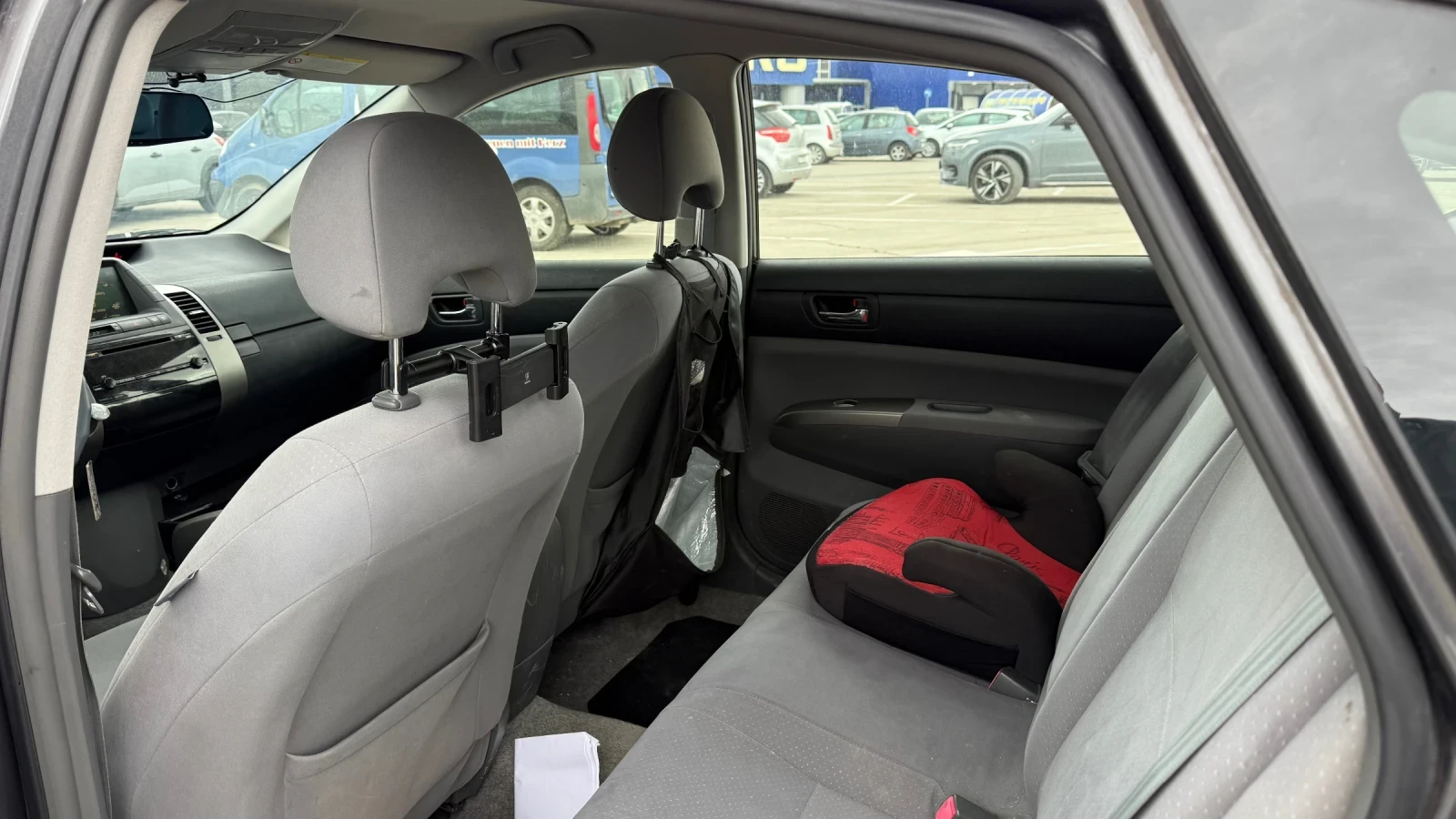 Toyota Prius Hybrid 1.5 бензин 121hp - изображение 9