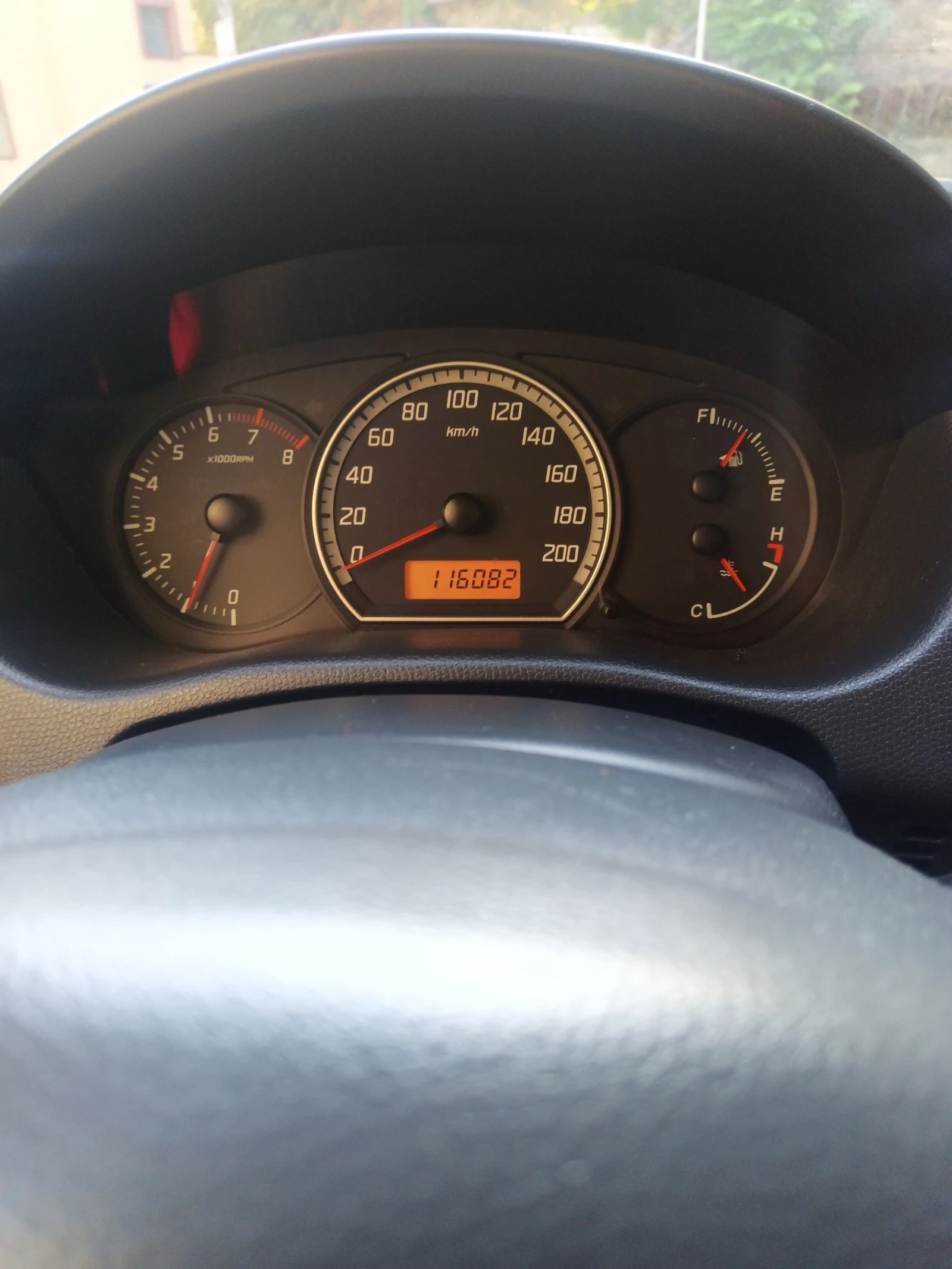 Suzuki Swift 1.3 - изображение 4