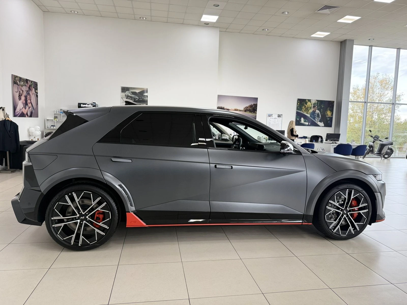 Hyundai Ioniq 5 IONIQ 5 N Performance 84 кВтч 650 к.с. HTRAC (4x4) - изображение 4