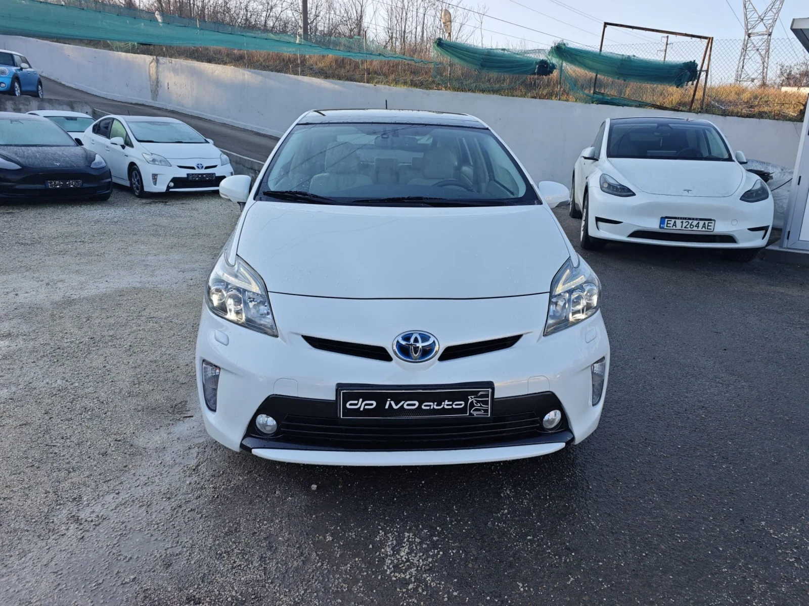 Toyota Prius ХИБРИД* ПАНОРАМА* ЛЕД* НАВИ* ГАРАНЦИЯ - изображение 8