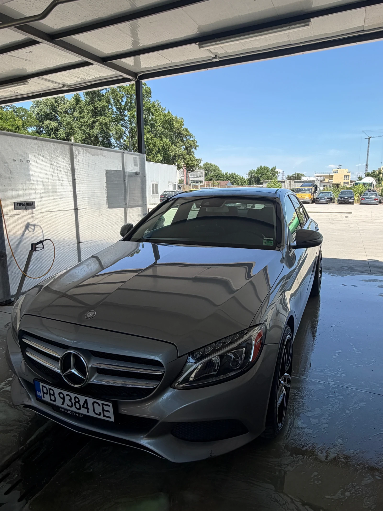 Mercedes-Benz C 300 4MATIC* BURMESTER* ПАНОРАМА* КАМЕРА, снимка 3 - Автомобили и джипове - 53152631