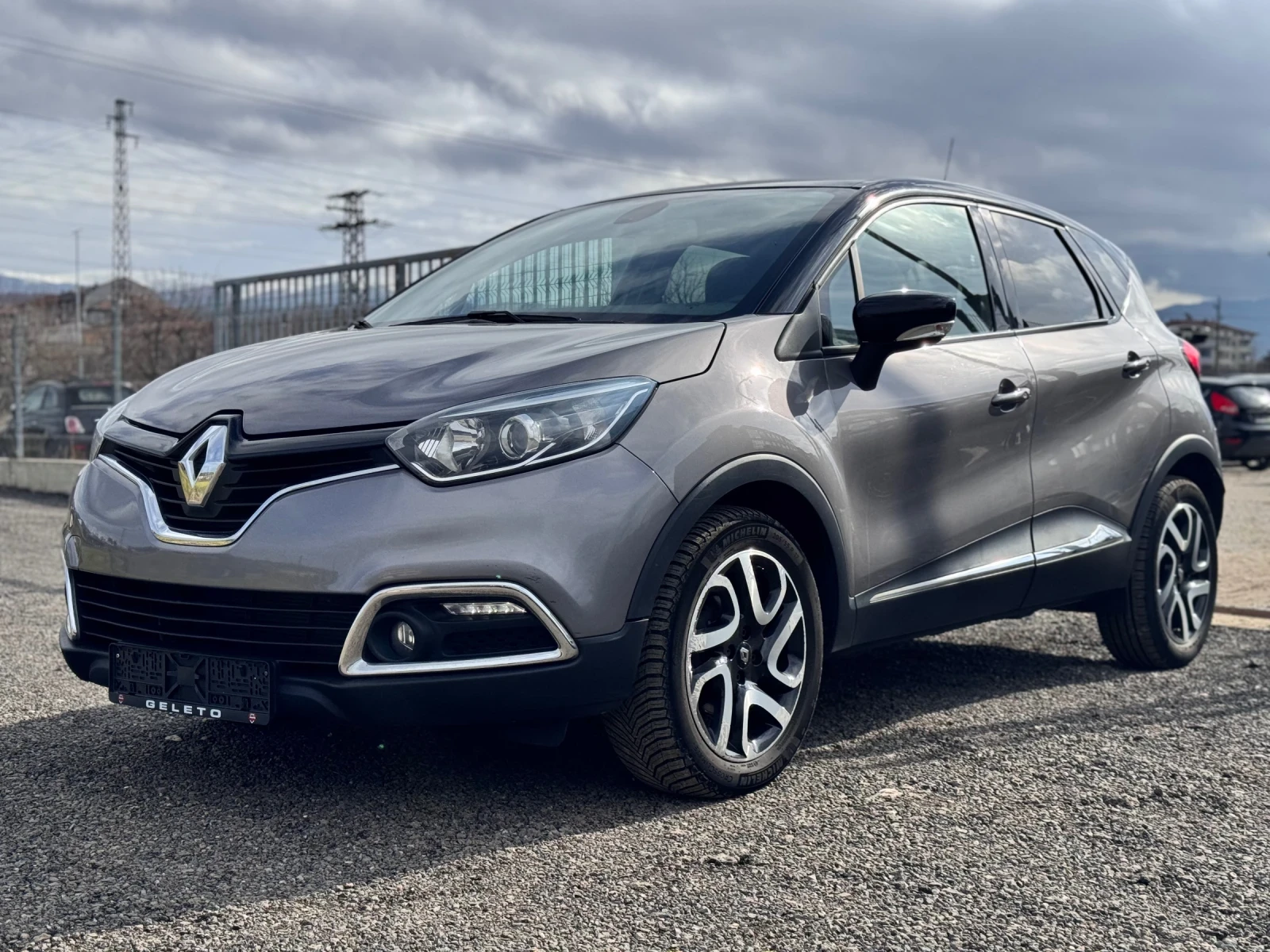 Renault Captur 1.5dci/auto/17"/лизинг - изображение 2